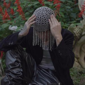 偷玩熟睡中的熟妇
